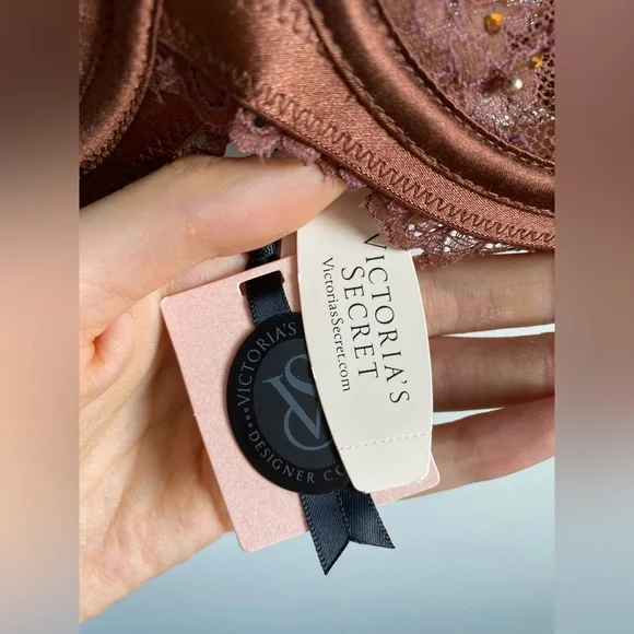 BNWT Designer Collection Victoria’s Secret Lace and Beaded Unlined Bra - Picture 4 of 6